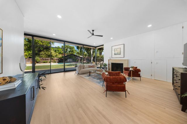 2401 Bonniebrook Dr, Stockton, CA 95207