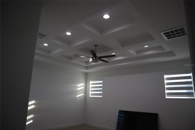 8331 PEGGY STREET, Tampa, FL 33615