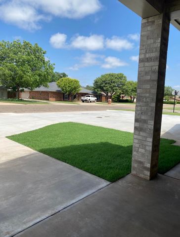 209 S Holliday Street, Plainview, TX 79072