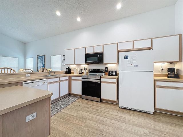 344 BLOOMINGDALE DRIVE, Davenport, FL 33897