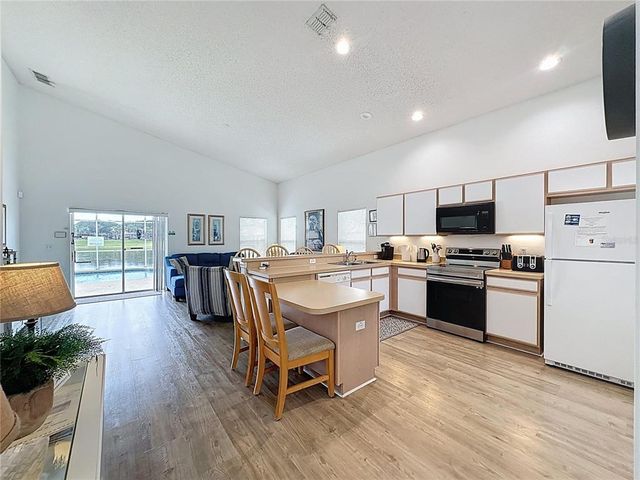 344 BLOOMINGDALE DRIVE, Davenport, FL 33897