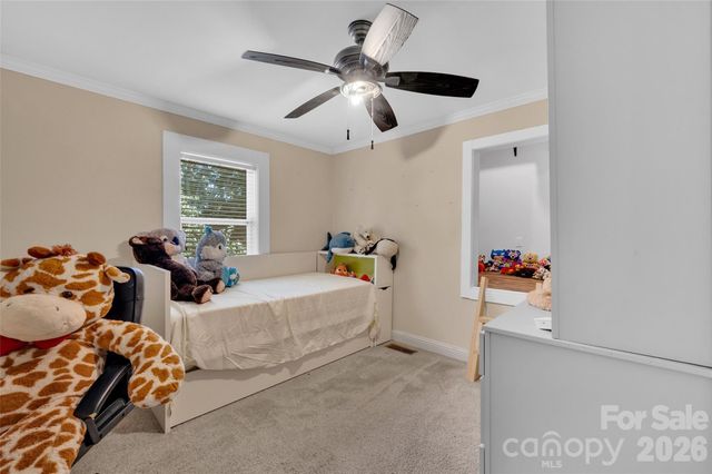 1111 E Park Drive, Gastonia, NC 28054