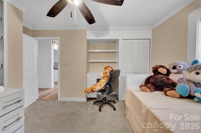 1111 E Park Drive, Gastonia, NC 28054