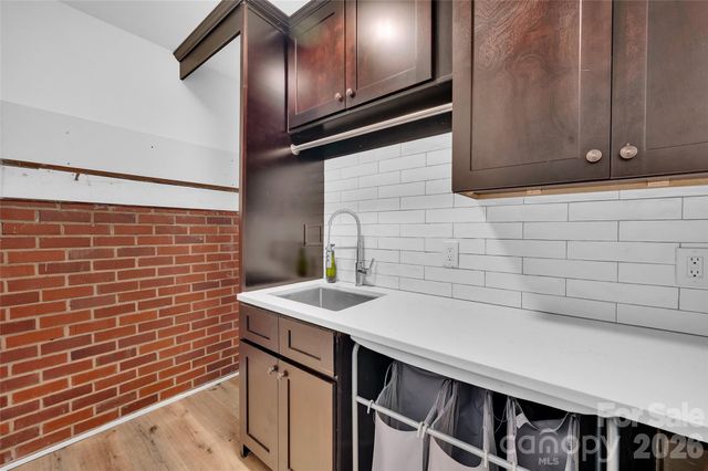 1111 E Park Drive, Gastonia, NC 28054