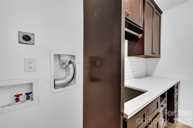 1111 E Park Drive, Gastonia, NC 28054