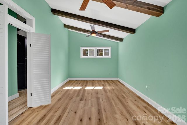 1111 E Park Drive, Gastonia, NC 28054