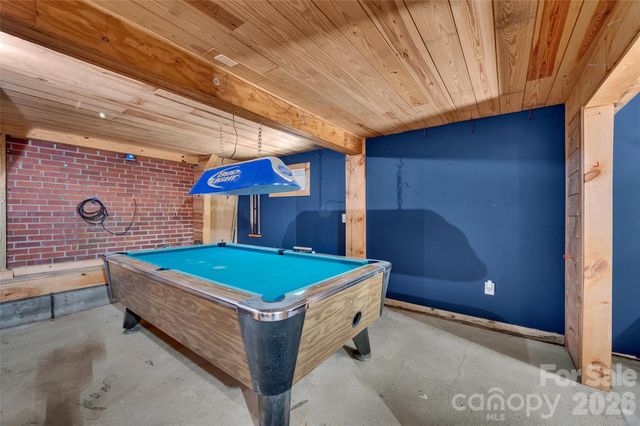 1111 E Park Drive, Gastonia, NC 28054