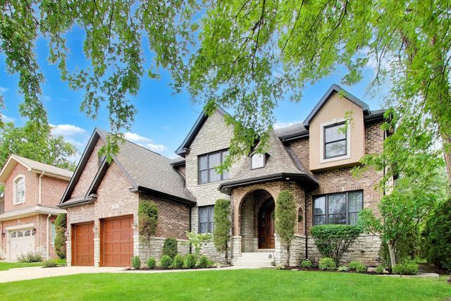1301 N Chicago Avenue, Arlington Heights, IL 60004