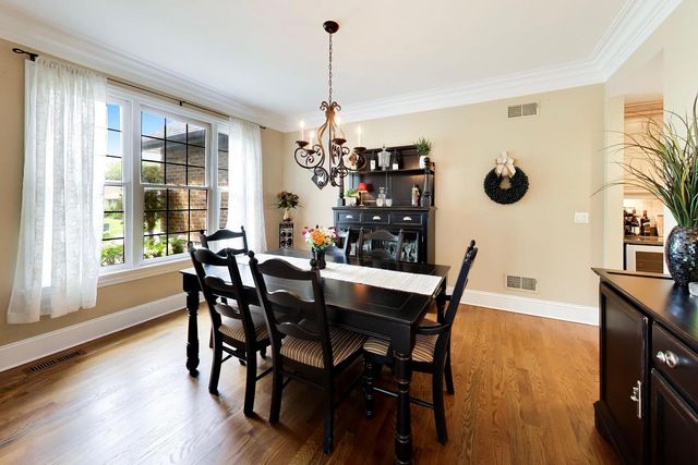 1301 N Chicago Avenue, Arlington Heights, IL 60004