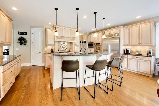 1301 N Chicago Avenue, Arlington Heights, IL 60004