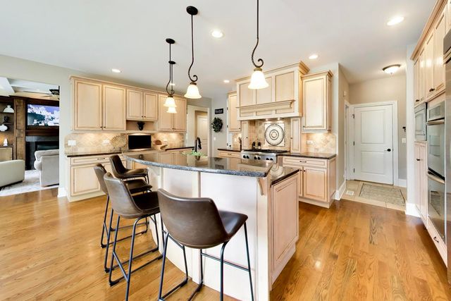 1301 N Chicago Avenue, Arlington Heights, IL 60004