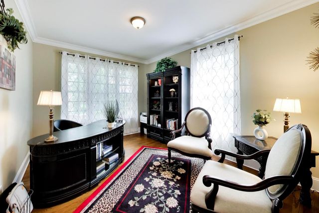 1301 N Chicago Avenue, Arlington Heights, IL 60004