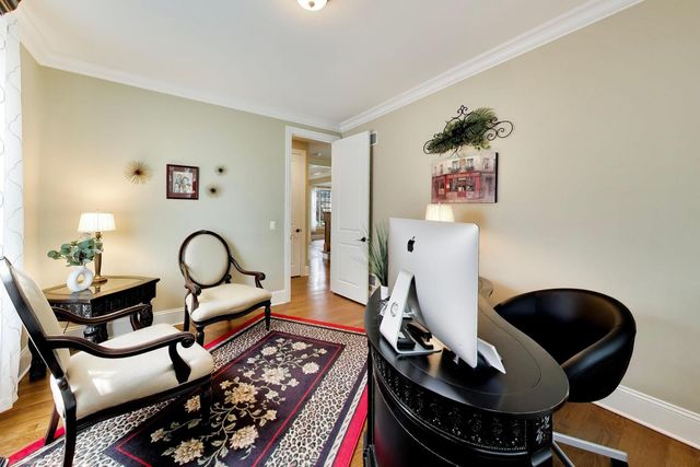 1301 N Chicago Avenue, Arlington Heights, IL 60004