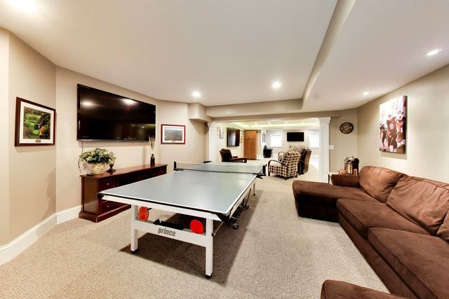 1301 N Chicago Avenue, Arlington Heights, IL 60004