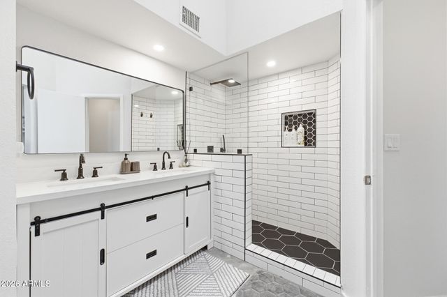 4129 E SAN GABRIEL Avenue, Phoenix, AZ 85044