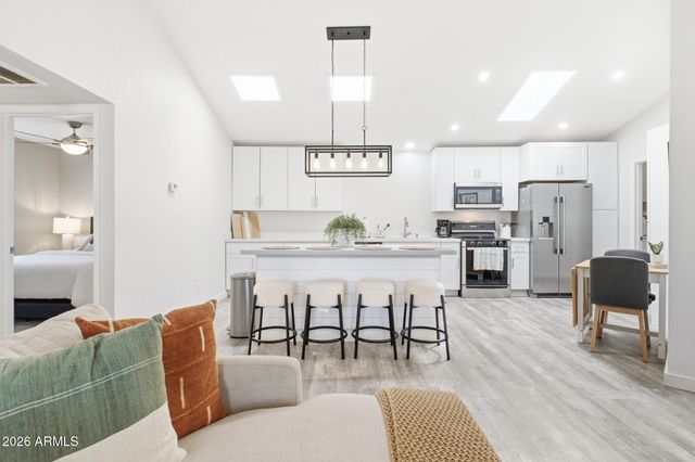 4129 E SAN GABRIEL Avenue, Phoenix, AZ 85044