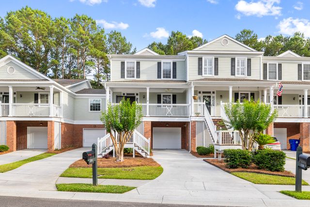 5365 5th Fairway Drive, Hollywood, SC 29449