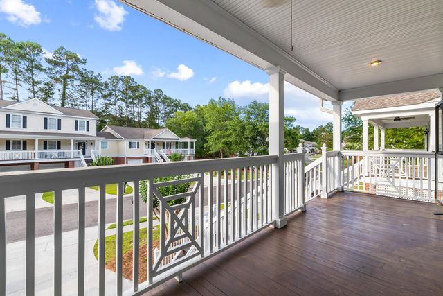 5365 5th Fairway Drive, Hollywood, SC 29449
