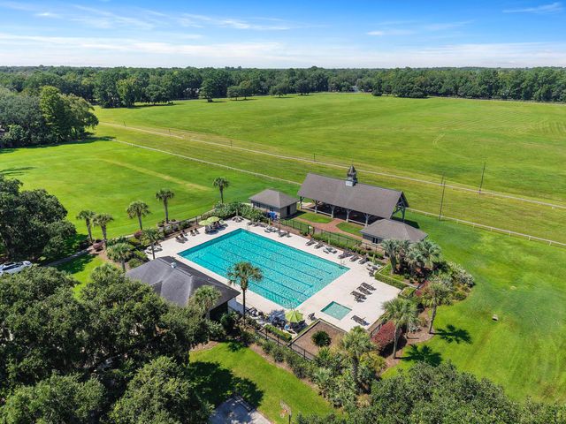 5365 5th Fairway Drive, Hollywood, SC 29449