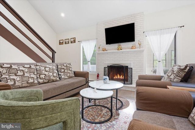 4172 BROOK CT, Tobyhanna, PA 18466