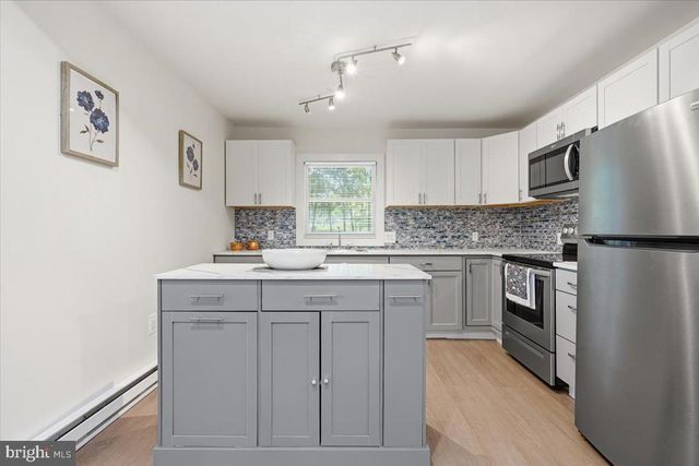 4172 BROOK CT, Tobyhanna, PA 18466