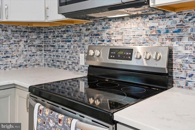 4172 BROOK CT, Tobyhanna, PA 18466