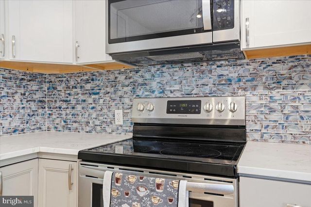 4172 BROOK CT, Tobyhanna, PA 18466