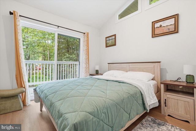 4172 BROOK CT, Tobyhanna, PA 18466