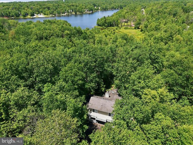 4172 BROOK CT, Tobyhanna, PA 18466