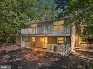 4172 BROOK CT, Tobyhanna, PA 18466