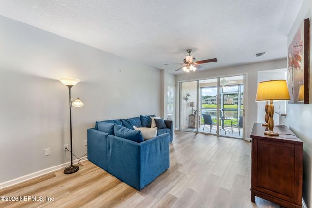 11927 SURFBIRD Circle 12E, Jacksonville, FL 32256
