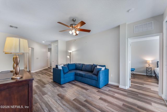 11927 SURFBIRD Circle 12E, Jacksonville, FL 32256