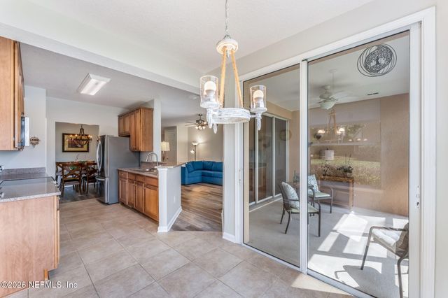 11927 SURFBIRD Circle 12E, Jacksonville, FL 32256