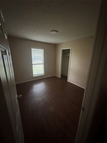 912 Navasota Drive, Garland, TX 75040