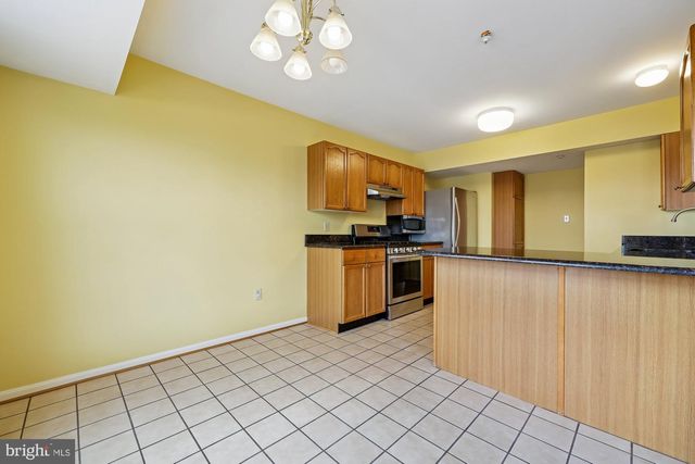 8040 CAPTAINS CT, Frederick, MD 21701