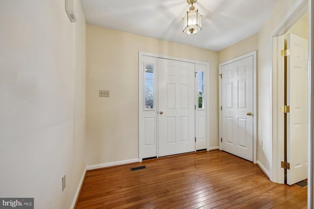 8040 CAPTAINS CT, Frederick, MD 21701