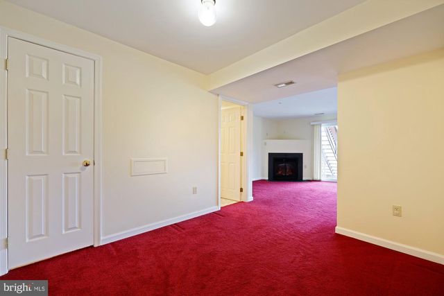 8040 CAPTAINS CT, Frederick, MD 21701