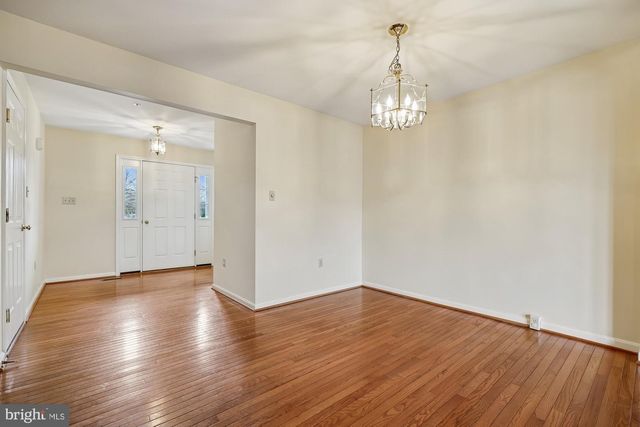 8040 CAPTAINS CT, Frederick, MD 21701