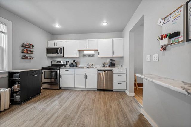 217 12TH AVENUE, Green Bay, WI 54303