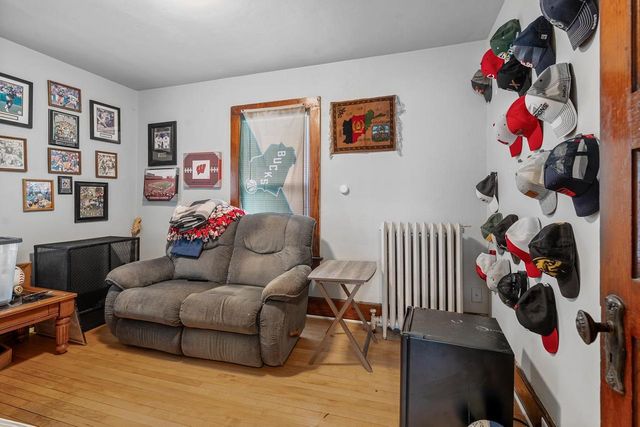217 12TH AVENUE, Green Bay, WI 54303