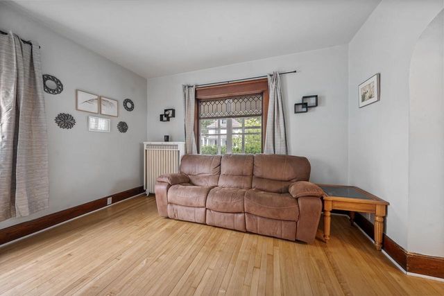 217 12TH AVENUE, Green Bay, WI 54303