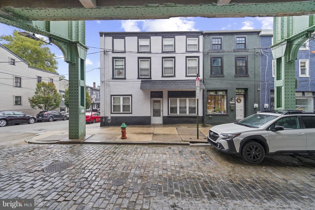 4340-42 CRESSON ST, PHILADELPHIA, PA 19127 — exterior