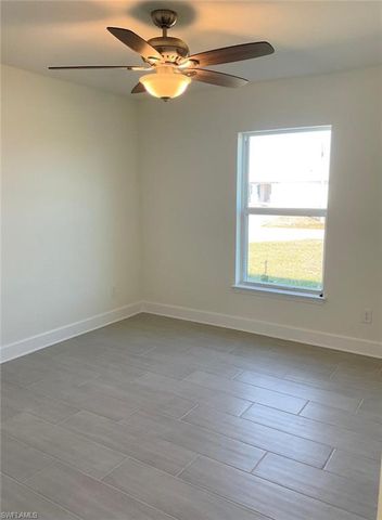 1726 NW 17th ST, Cape Coral, FL 33993