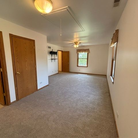 18092 W IL Rt 120, Grayslake, IL 60030