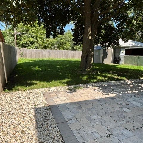 18092 W IL Rt 120, Grayslake, IL 60030