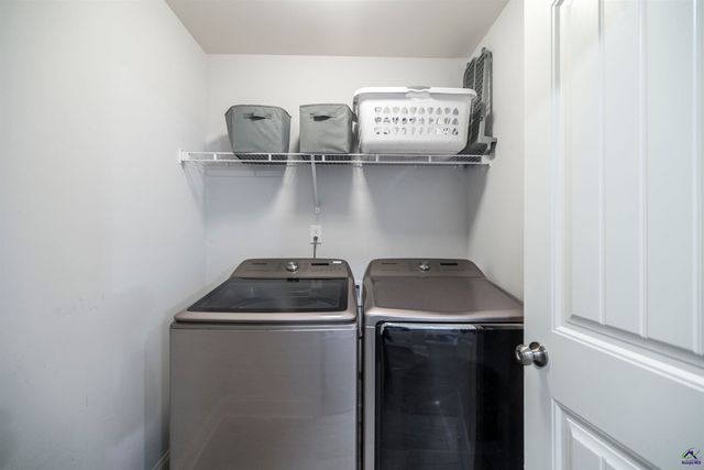 305 Gibson Circle, Kathleen, GA 31047