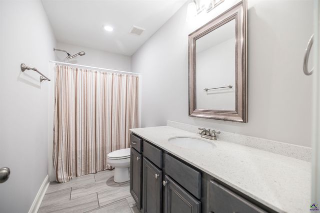 305 Gibson Circle, Kathleen, GA 31047