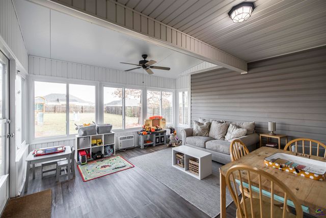 305 Gibson Circle, Kathleen, GA 31047