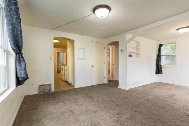 414 W Maple Avenue, Fergus Falls, MN 56537