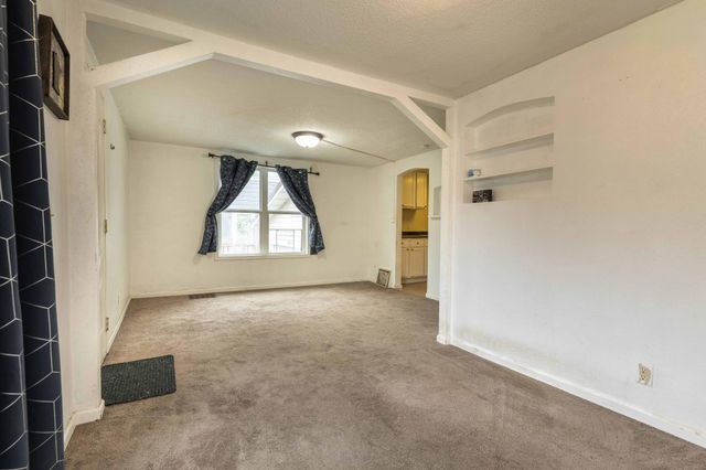 414 W Maple Avenue, Fergus Falls, MN 56537